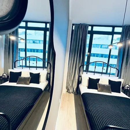 Luxury Rooms, Ideal For Tourists Ostello