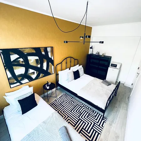 Ostello Luxury Rooms, Ideal For Tourists Lisbona