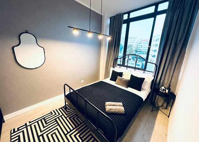 Luxury Rooms, Ideal For Tourists