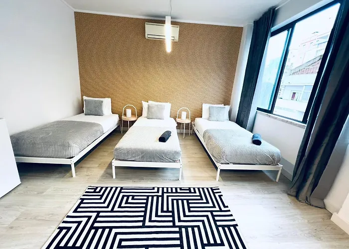 Luxury Rooms, Ideal For Tourists *